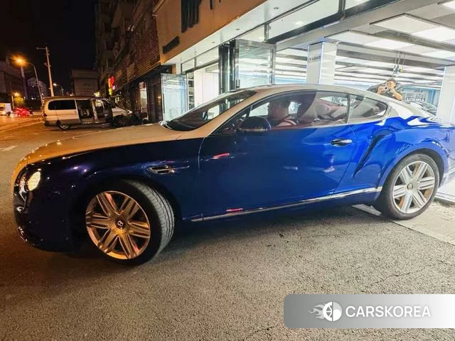 Bentley Continental 2018 Синий из Китая, фото 6