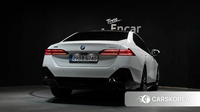 BMW 5 Series (G60) id 4612235 из Кореи 26