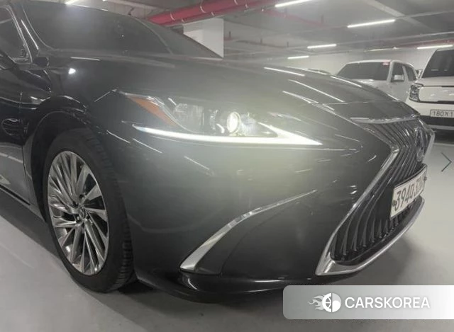 Lexus ES300h 7th generation 2021 Черный из Кореи, фото 6