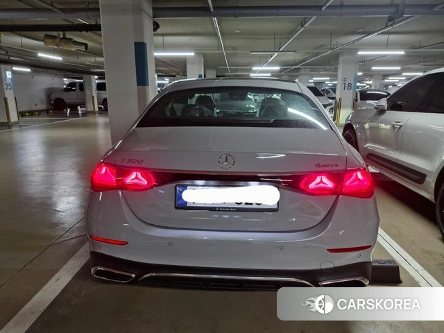Mercedes-Benz E-Class W214 2026 Светло-серебряный цвет из Кореи, фото 4