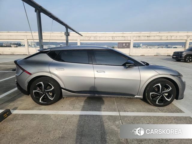 Kia EV6 2022 Серый из Кореи, фото 4