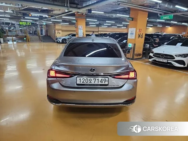 Lexus ES300h 7th generation id 3732466 из Кореи 12