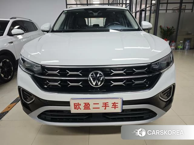 Volkswagen Tanyue 2023 Белый из Китая, фото 4