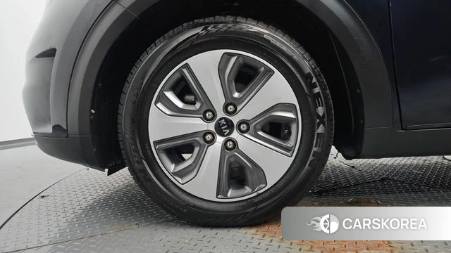 Kia Niro id 4483032 из Кореи 27