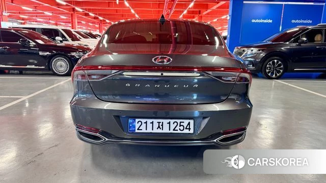 Hyundai The New Grandeur IG Hybrid id 4392558 из Кореи 14