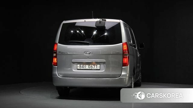 Hyundai The New Grand Starex id 3873932 из Кореи 14