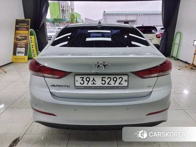 Hyundai Avante AD id 2962068 из Кореи 14