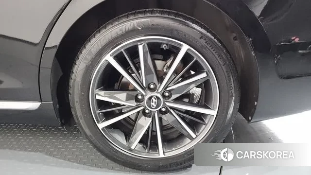 Hyundai The New Grandeur IG id 3374109 из Кореи 14