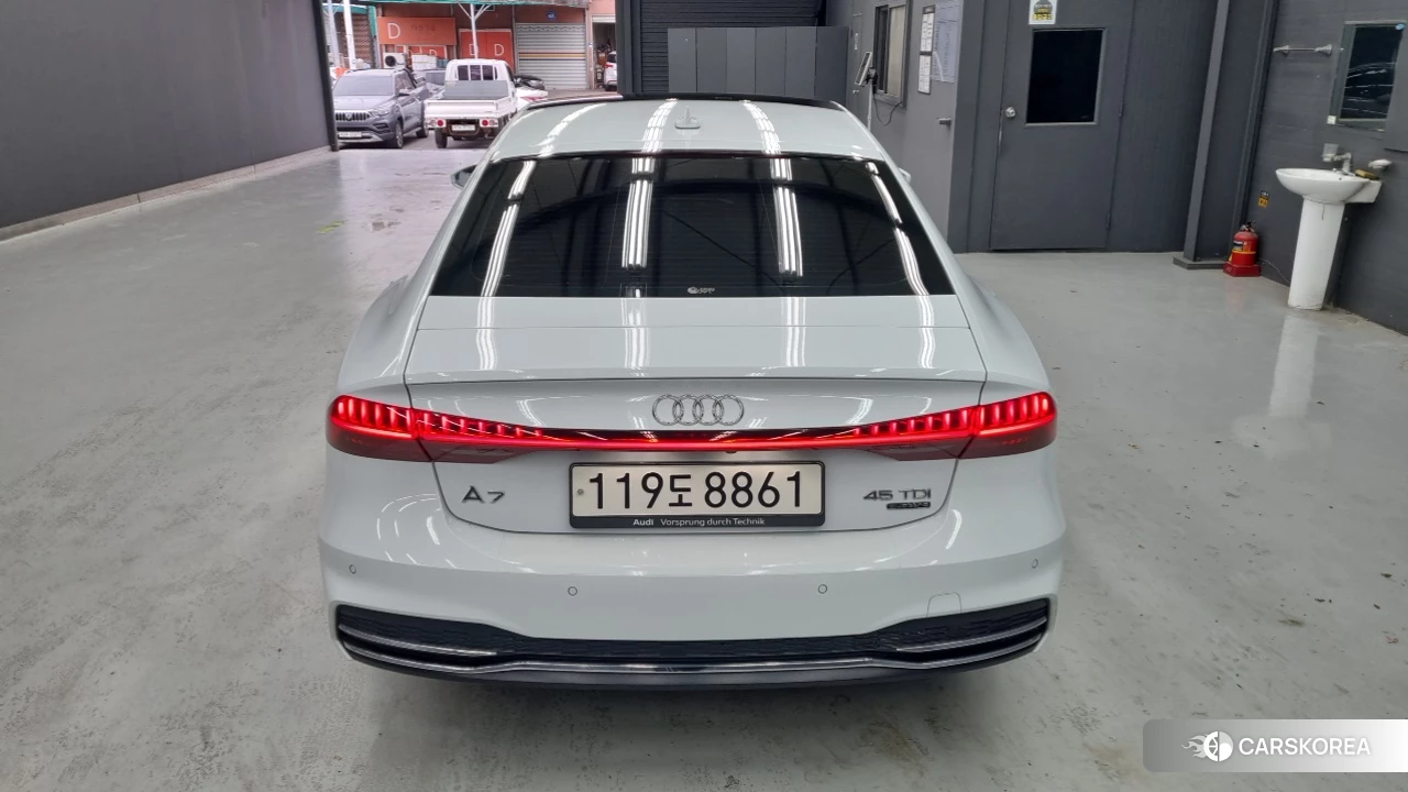 Audi A7 (4K) id 4881705 из Кореи 12