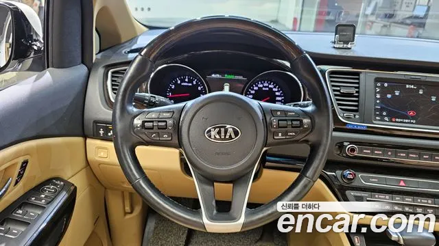 Kia The New Carnival id 2676441 из Кореи 14