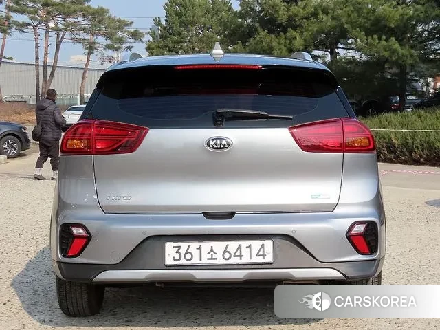 Kia The New Niro id 3778589 из Кореи 13