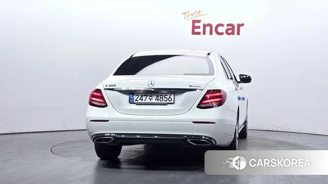 Mercedes-Benz E-Class W213 id 4530834 из Кореи 29
