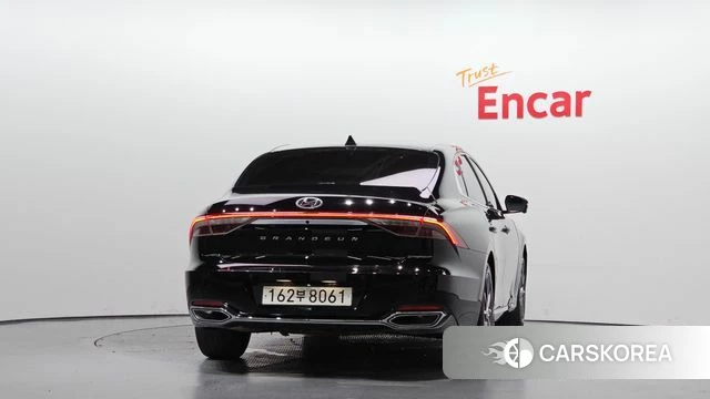 Hyundai The New Grandeur IG id 4692728 из Кореи 26
