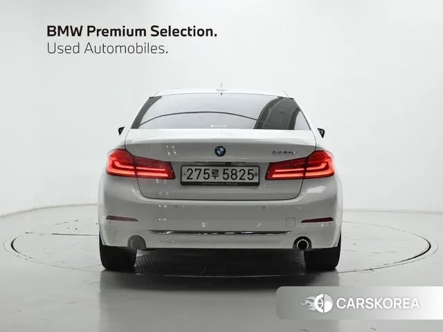 BMW 5 Series (G30) id 3778597 из Кореи 14