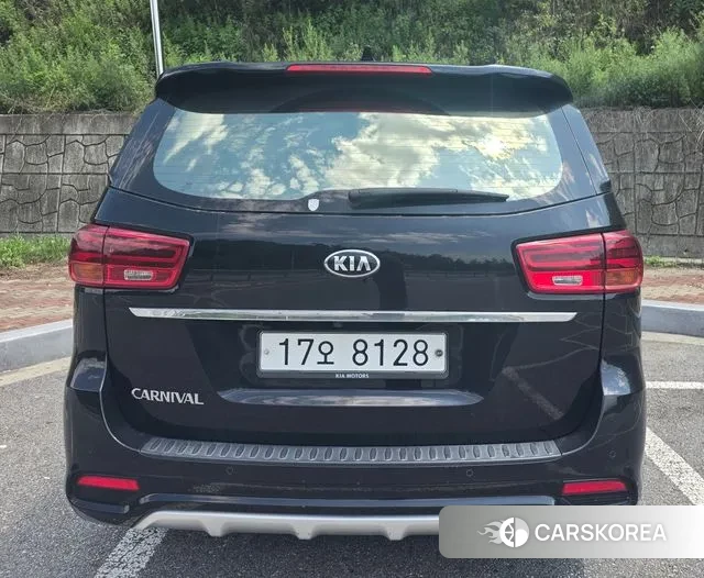 Kia The New Carnival id 3039095 из Кореи 7