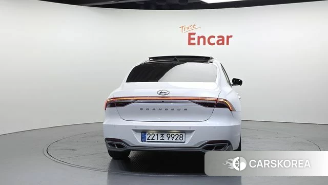 Hyundai The New Grandeur IG id 4195751 из Кореи 29