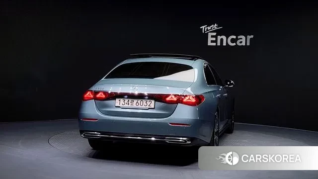 Mercedes-Benz E-Class W214 id 3605691 из Кореи 14