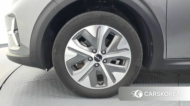 Kia Niro Plus id 4768832 из Кореи 27