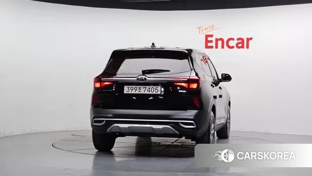 Kia Seltos id 3385739 из Кореи 14