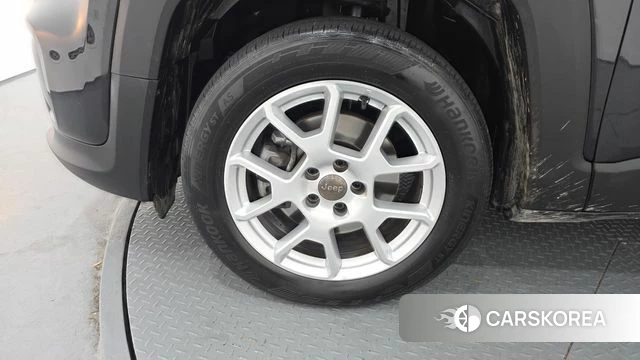Jeep Renegade id 4572920 из Кореи 24