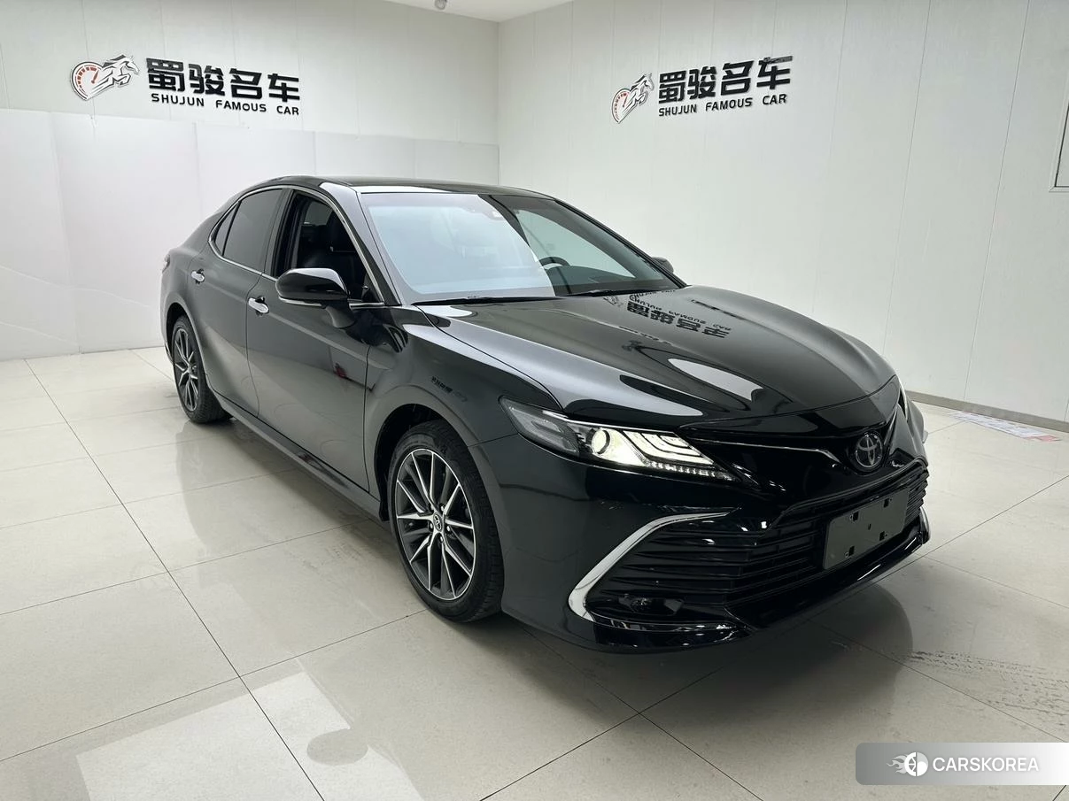 Toyota Camry 2021 Черный из Китая, фото 4