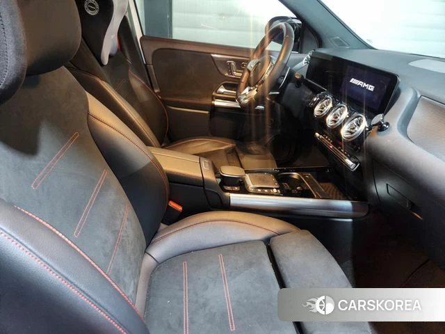 Mercedes-Benz GLA - Class H247 2023 Белый из Кореи, фото 4