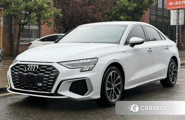 Audi A3 2021 Белый из Китая, фото 4