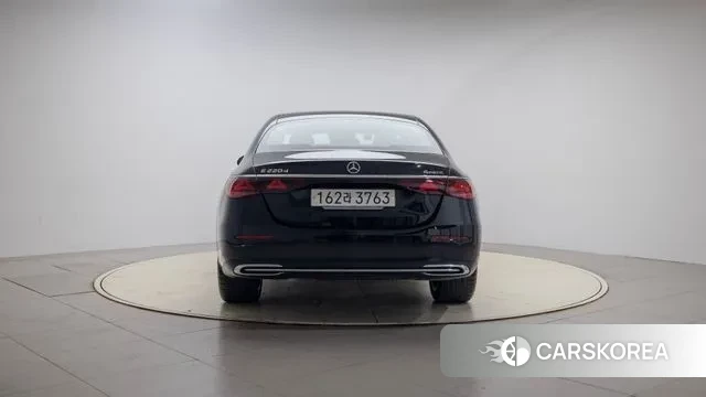 Mercedes-Benz E-Class W214 id 2857586 из Кореи 14