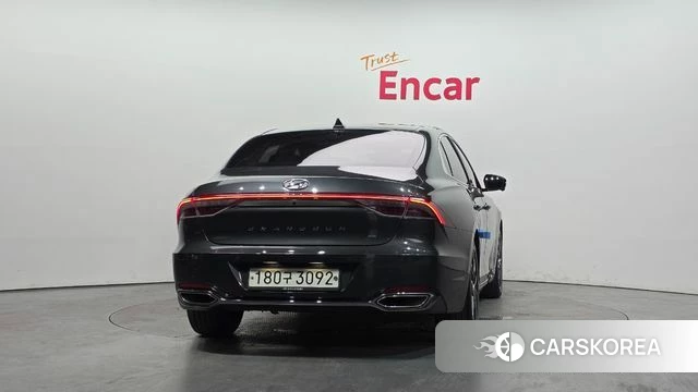 Hyundai The New Grandeur IG id 3942389 из Кореи 14