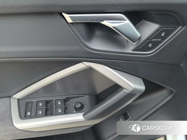 Audi Q3 id 4263317 из Китая 17