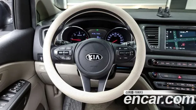 Kia The New Carnival id 2681471 из Кореи 14