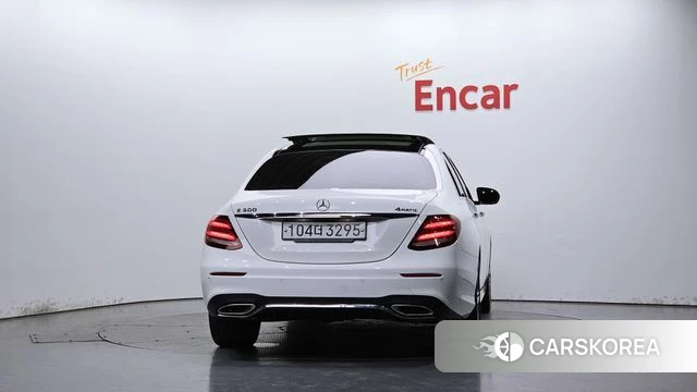 Mercedes-Benz E-Class W213 id 4693606 из Кореи 14
