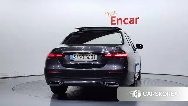 Mercedes-Benz E-Class W213 id 2964507 из Кореи 14