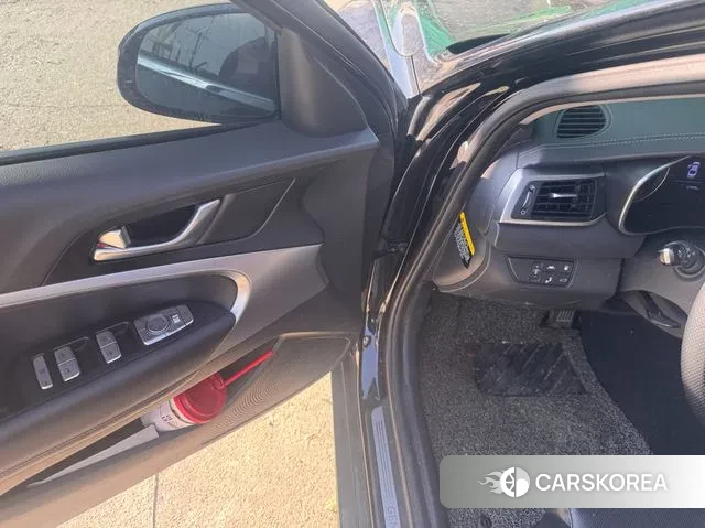 Genesis G70 id 3464736 из Кореи 8