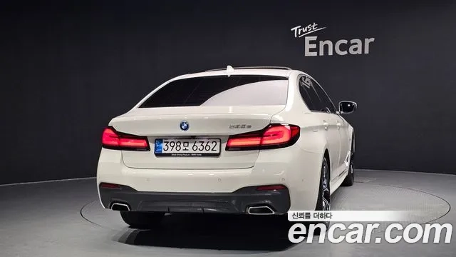 BMW 5 Series (G30) id 2879653 из Кореи 14