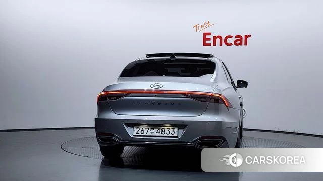 Hyundai The New Grandeur IG Hybrid id 4338379 из Кореи 29