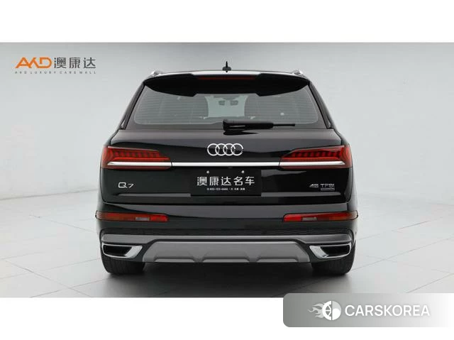 Audi Q7 2024 Черный из Китая, фото 4