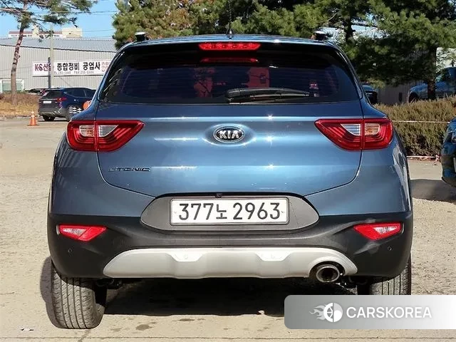Kia Stonic id 3536110 из Кореи 14