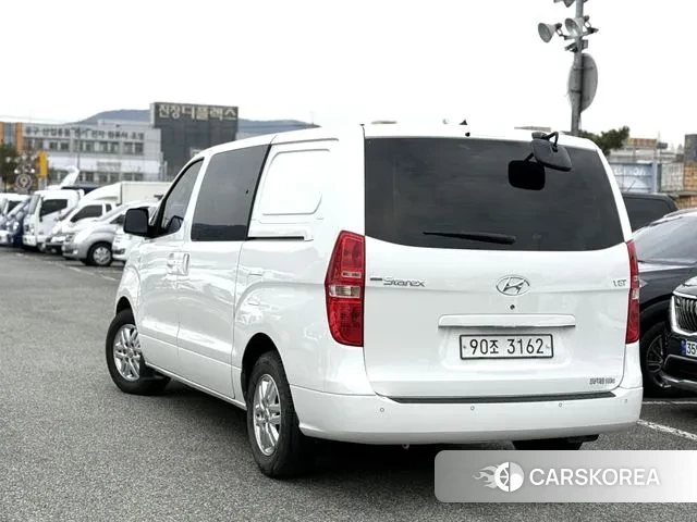 Hyundai The New Grand Starex id 3484748 из Кореи 14