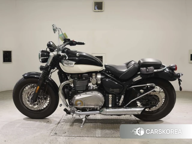 Проданный Triumph BONNEVILLE 2023 из Японии, фото 2