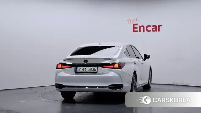 Lexus ES300h 7th generation id 3654436 из Кореи 14