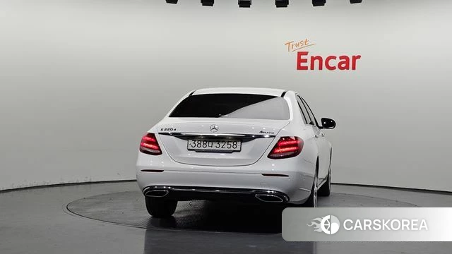 Mercedes-Benz E-Class W213 id 4490388 из Кореи 14