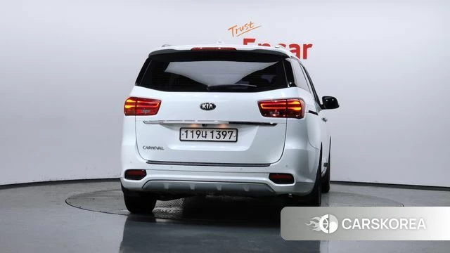 Kia The New Carnival id 4615306 из Кореи 28