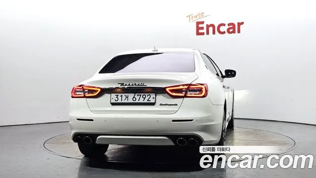 Maserati Quattroporte id 2860581 из Кореи 14