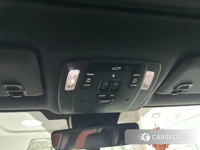 Toyota Saina id 4276594 из Китая 14