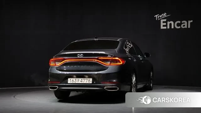 Hyundai Grandeur IG id 3302789 из Кореи 14