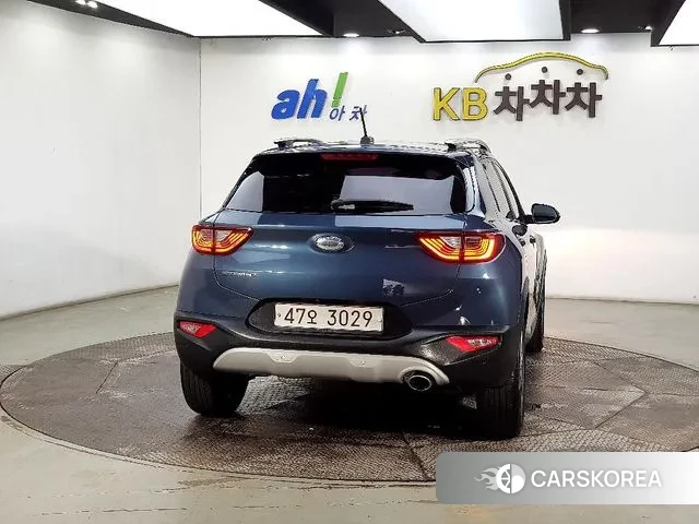 Kia Stonic id 3259631 из Кореи 14