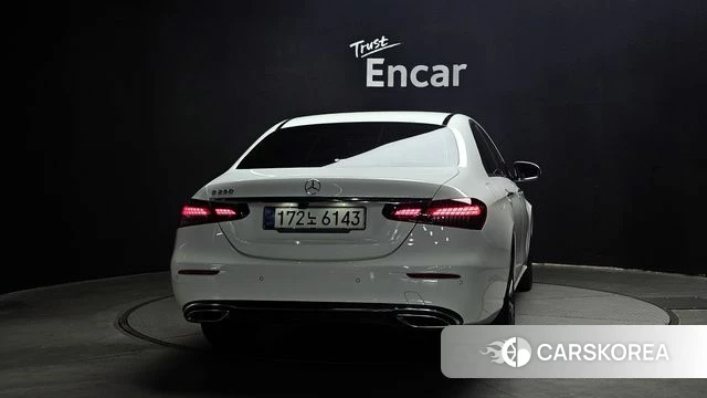 Mercedes-Benz E-Class W213 id 3884994 из Кореи 14