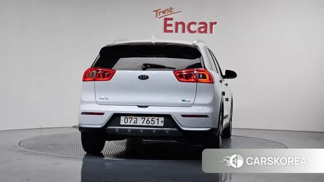 Kia Niro id 3363090 из Кореи 14