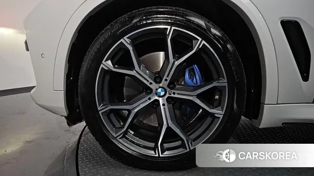 BMW X5 (G05) id 3279476 из Кореи 14